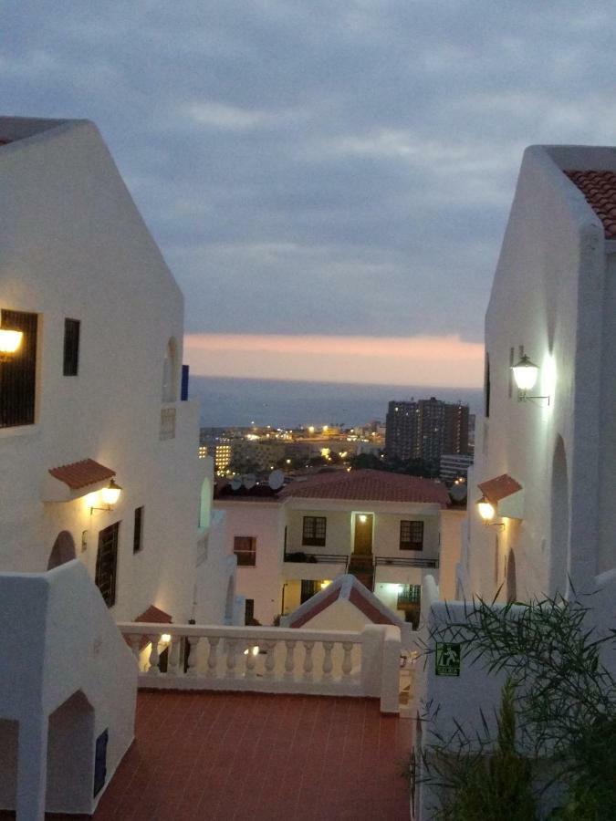 Los Cristianos Studio, Modern, Spacious, Pool,Wifi 阿罗纳 外观 照片